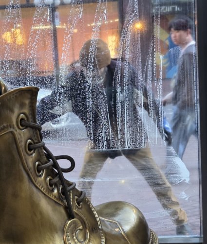 Image by Jean Marie Sautrelle